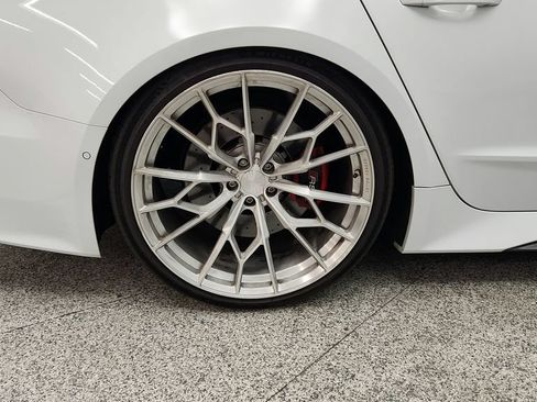 Used 2021 Audi RS 7 Sportback w/ Carbon Optic Package AWD/4WD image 28