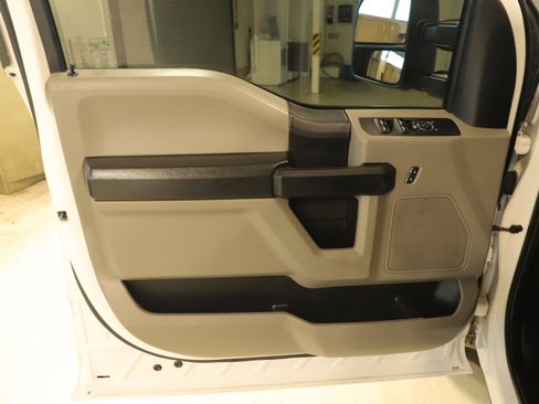 Used 2020 Ford F350 XL w/ STX Appearance Package image 14