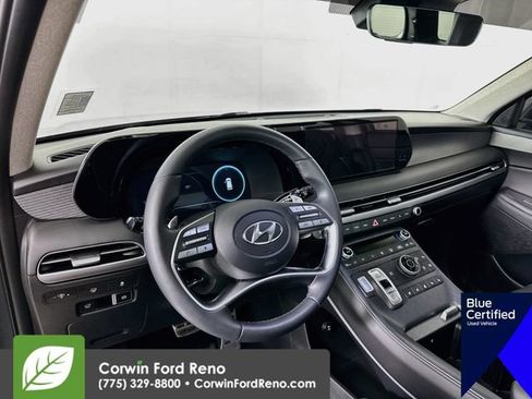 Used 2023 Hyundai Palisade Limited AWD/4WD image 12