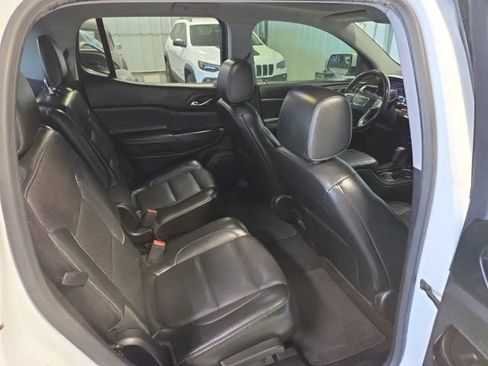 Used 2018 GMC Acadia SLT AWD/4WD image 16