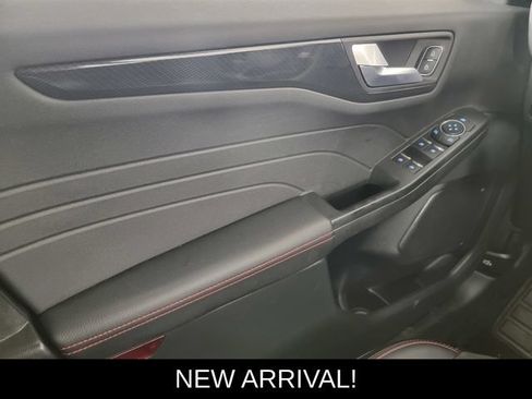 Used 2026 Ford Escape ST-Line AWD/4WD image 30