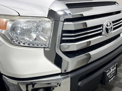 Used 2016 Toyota Tundra SR5 w/ TRD Off Road Package AWD/4WD image 12