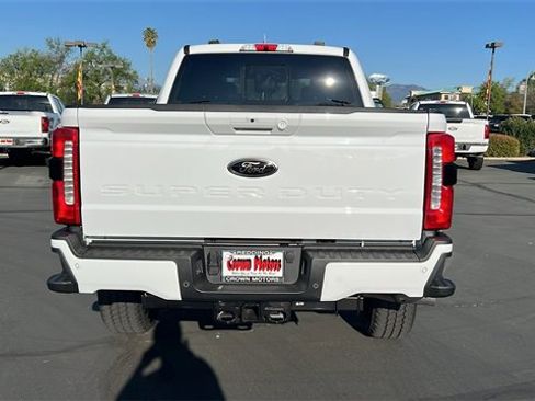 New 2025 Ford F250 Lariat w/ Black Appearance Package image 5