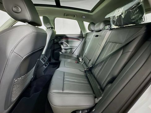 Used 2025 Audi Q5 Premium Plus AWD/4WD image 4