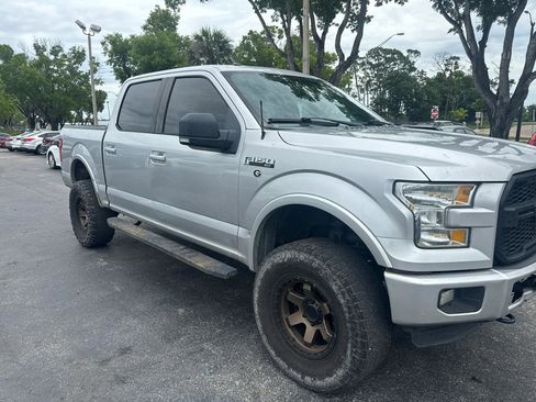 Used 2015 Ford F150 XLT w/ Equipment Group 302A Luxury RWD image 3