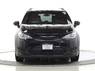 Used 2020 Chrysler Pacifica Touring-L w/ Premium Audio Group AWD/4WD video 2