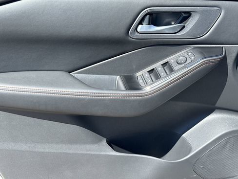 New 2026 Nissan Rogue SV AWD/4WD image 16