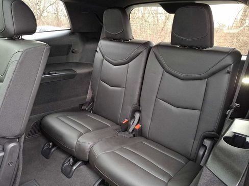 Used 2023 Cadillac XT6 Luxury image 10