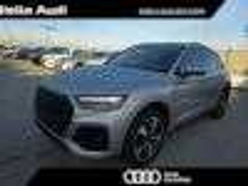 Used 2023 Audi Q5 2.0T Prestige w/ Prestige Package image 1
