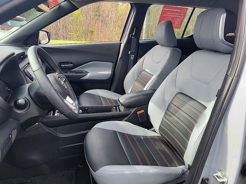 Certified 2024 Nissan Kicks SR w/ SR Premium Package image 11