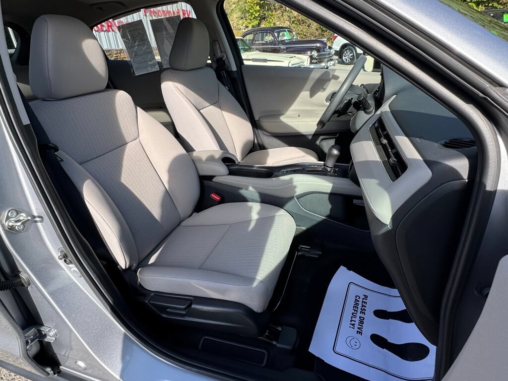 Used 2018 Honda HR-V EX image 21