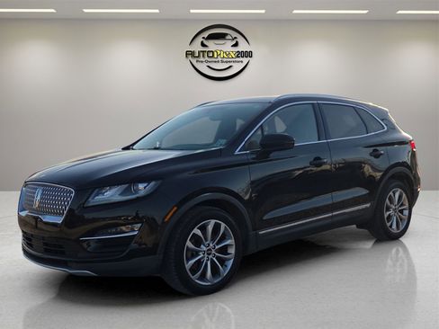 Used 2019 Lincoln MKC Select w/ Select Plus Package image 3