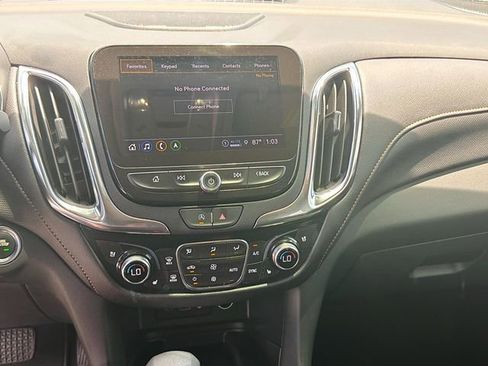 Used 2024 Chevrolet Equinox Premier FWD image 27