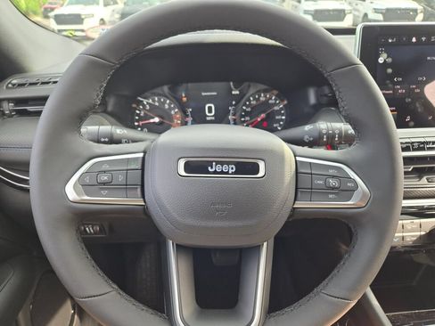 New 2026 Jeep Compass Latitude AWD/4WD image 35