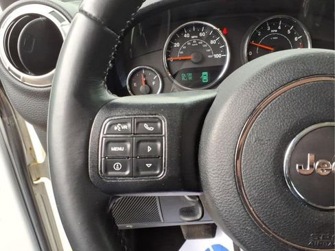 Used 2016 Jeep Wrangler Unlimited Sahara w/ Connectivity Group image 14