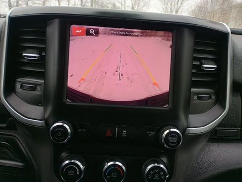 Used 2024 RAM 2500 Big Horn image 33