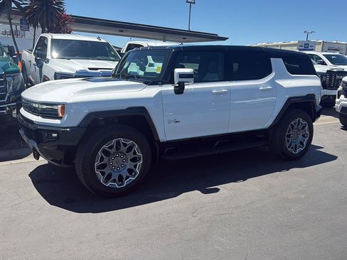 Used 2025 GMC Hummer EV 3X AWD/4WD image 2