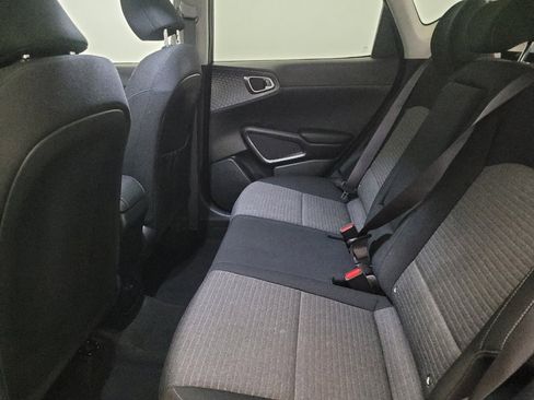 Used 2021 Kia Soul EX image 18