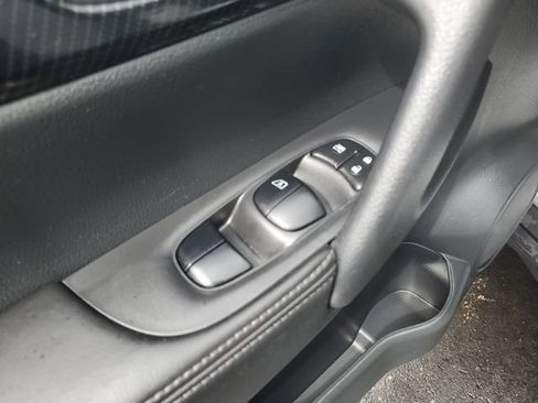 Used 2019 Nissan Rogue SL AWD/4WD image 21