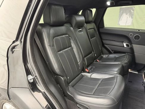 Used 2018 Land Rover Range Rover Sport HSE AWD/4WD image 39