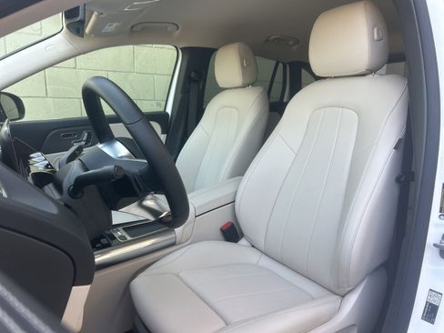 Used 2026 Mercedes-Benz GLA 250 image 9