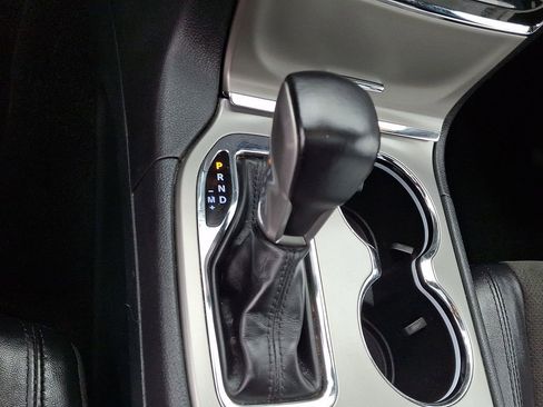 Used 2022 Jeep Grand Cherokee Laredo X image 22