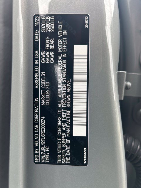 Certified 2024 Volvo S60 B5 Plus w/ Climate Package AWD/4WD image 30