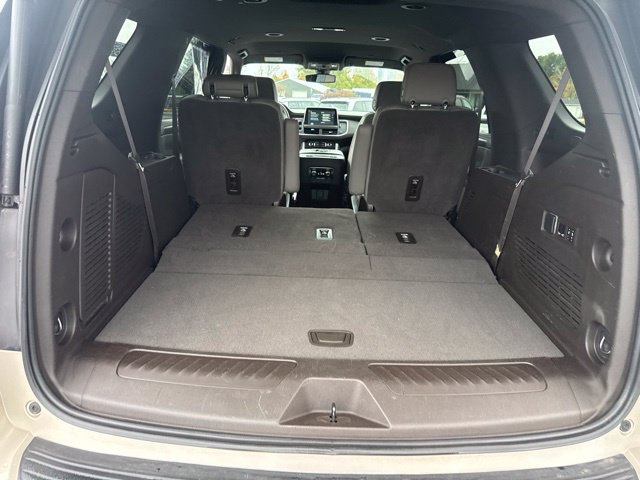 Used 2022 GMC Yukon SLT w/ SLT Luxury Package AWD/4WD image 31