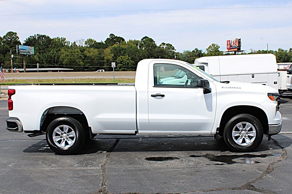Used 2025 Chevrolet Silverado 1500 W/T RWD image 8