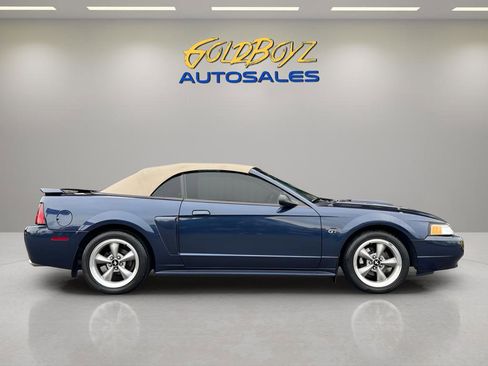 Used 2001 Ford Mustang GT image 3