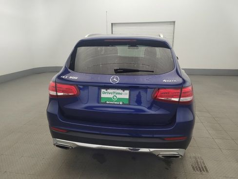 Used 2018 Mercedes-Benz GLC 300 4MATIC w/ Multimedia Package image 7