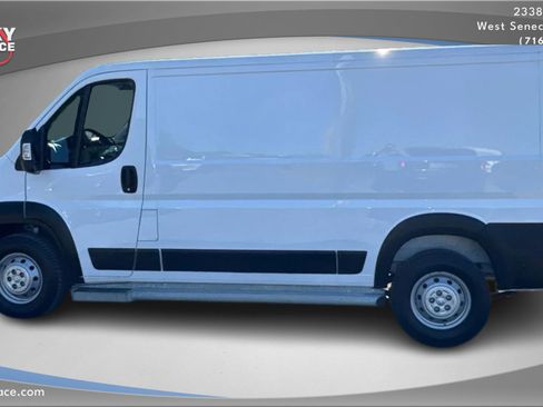 Used 2023 RAM ProMaster 2500 image 8