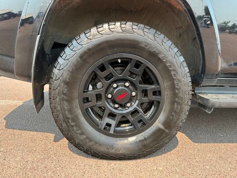 Used 2019 Toyota 4Runner TRD Pro AWD/4WD image 38