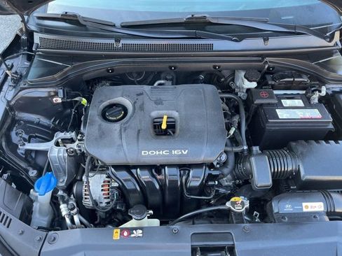 Used 2019 Hyundai Veloster 2.0 Premium image 33