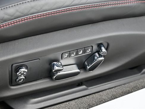 Used 2023 Bentley Continental GT V8 AWD/4WD image 44