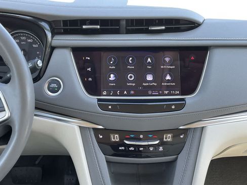 Certified 2024 Cadillac XT5 Premium Luxury w/ Technology Package AWD/4WD image 13