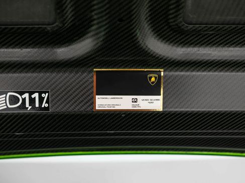Used 2024 Lamborghini Huracan Tecnica RWD image 43