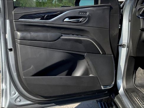 Used 2023 Cadillac Escalade V w/ Heavy-Duty Trailer Package AWD/4WD image 22