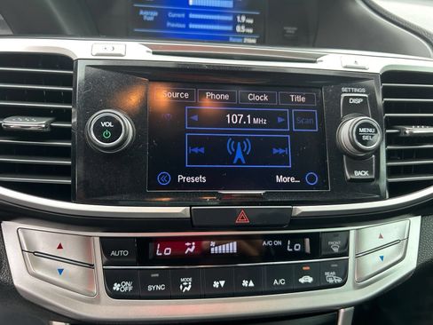 Used 2015 Honda Accord EX-L image 26