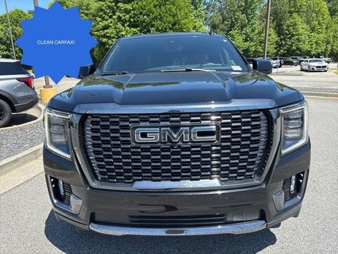 Used 2023 GMC Yukon Denali Ultimate AWD/4WD image 3