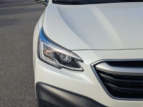Used 2020 Subaru Outback Touring XT image 9