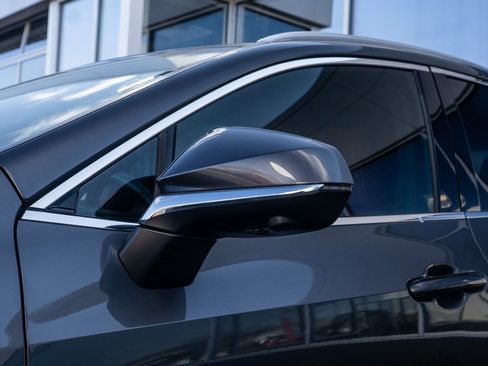 Used 2025 Lexus NX 350h AWD w/ Premium Package image 8