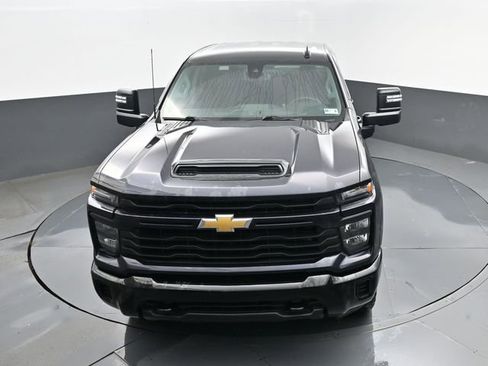 Used 2024 Chevrolet Silverado 2500 Custom w/ Custom Value Package AWD/4WD image 19