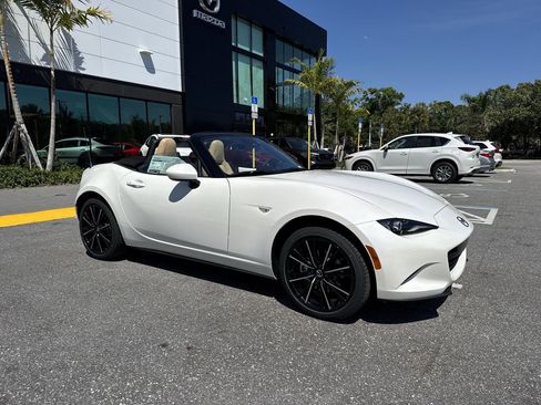 New 2026 MAZDA MX-5 Miata Grand Touring image 7