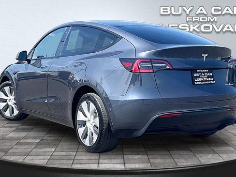 Used 2020 Tesla Model Y Long Range AWD/4WD image 2