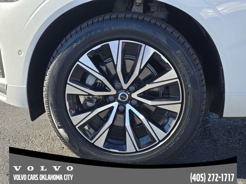 Certified 2023 Volvo XC60 B5 Plus w/ Climate Package image 11