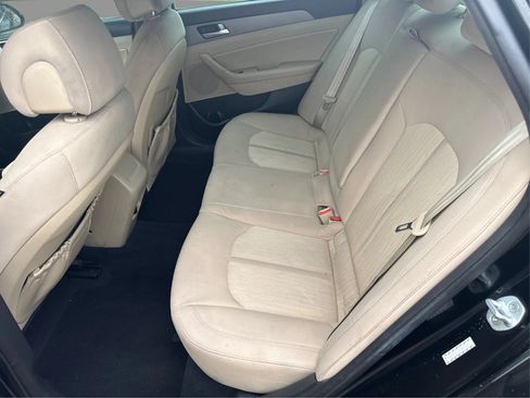 Used 2016 Hyundai Sonata SE FWD image 11