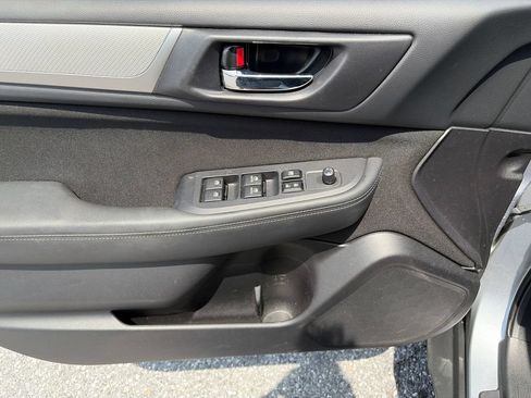 Used 2015 Subaru Outback 2.5i Premium AWD/4WD image 15