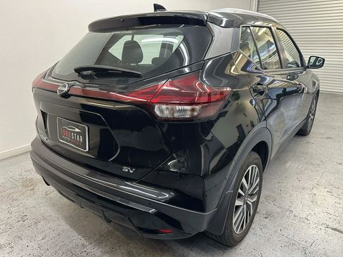 Used 2023 Nissan Kicks SV image 35