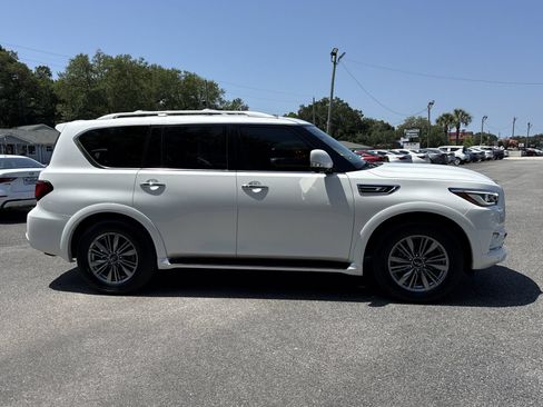 Used 2022 INFINITI QX80 Luxe w/ Cargo Package AWD/4WD image 6
